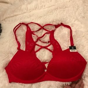 Vs PINK strapy push up
